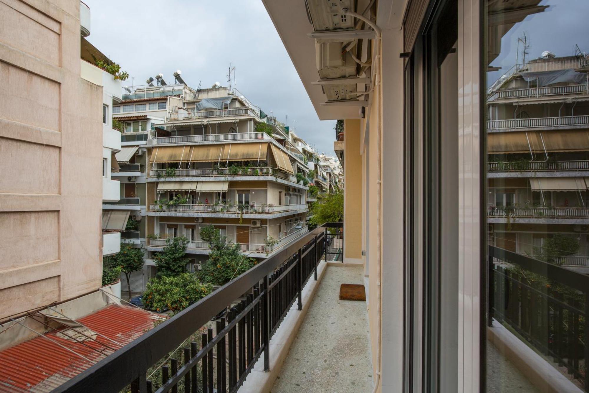 Urban Spacious Apartment Near Kallimarmaron Αθήνα Εξωτερικό φωτογραφία